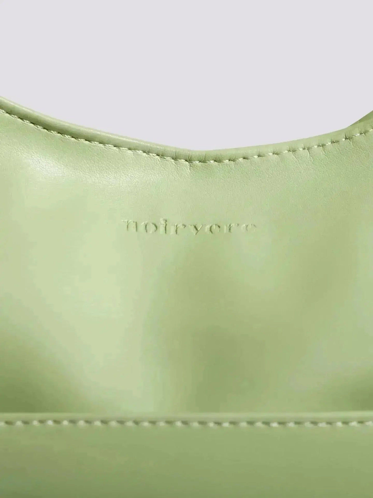 Noir Essence | Bolso Volviria