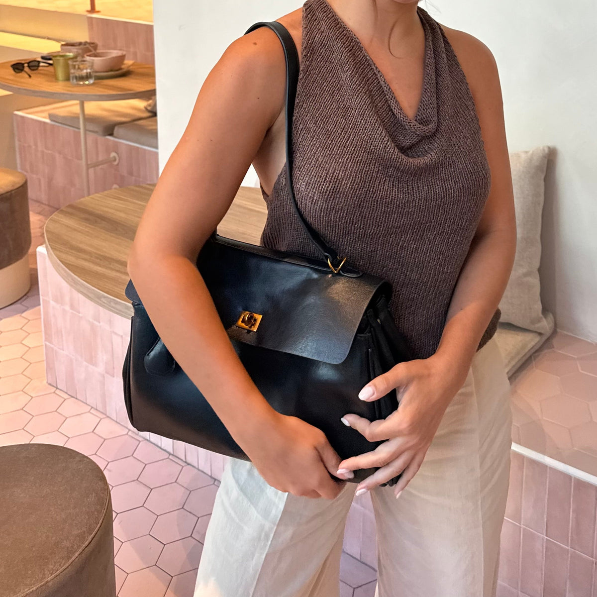 Carla Vintage Negra