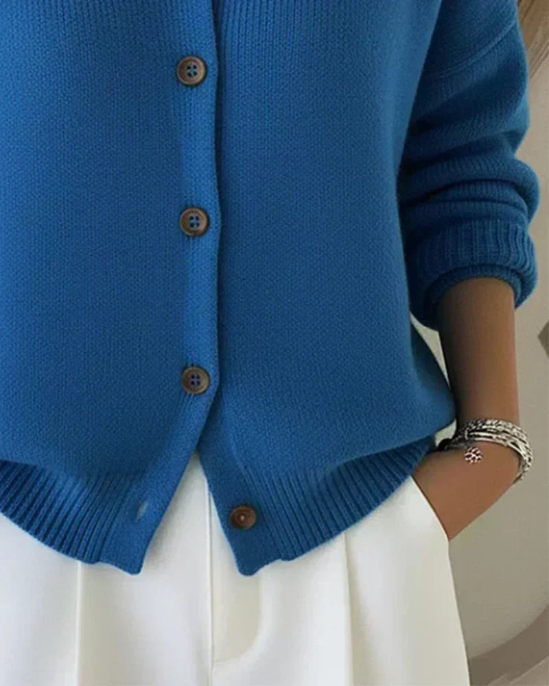 Vespera | Cardigan suave con cuello abotonado
