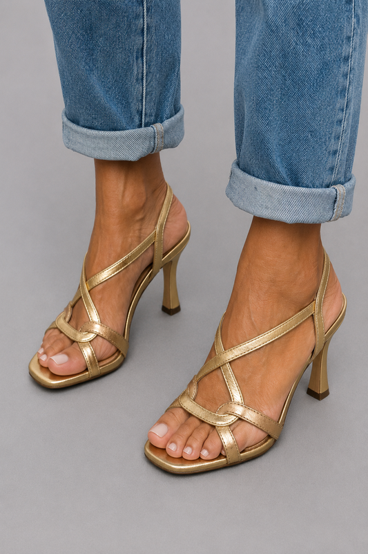 Elisabetta | Sandalias Doradas del Encanto Veraniego