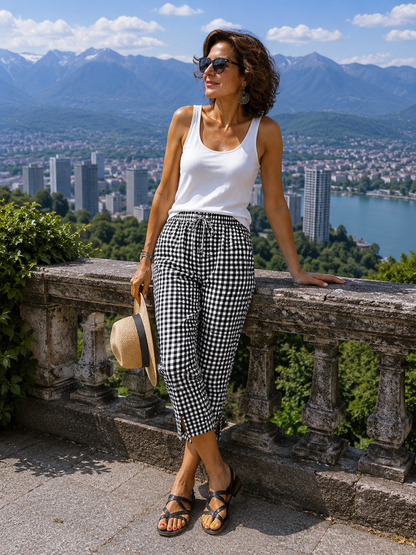 Pantalón capri de mujer con estampado vichy y cintura ajustable