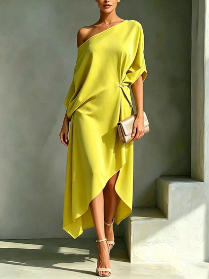 Camila - Vestido Elegante com Recorte Assimétrico