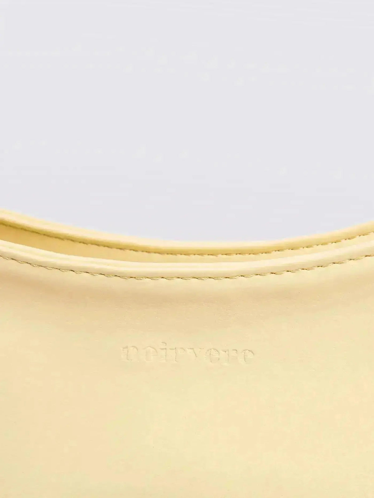 Noir Essence | Bolso Volviria