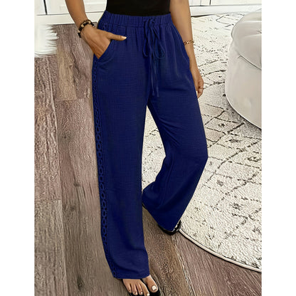 Pantalón mujer fluido con encaje lateral y cintura ajustable