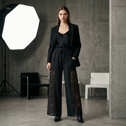 Pantalón mujer fluido con encaje floral y cordón ajustable